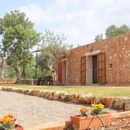 Andres Villa Santanyi